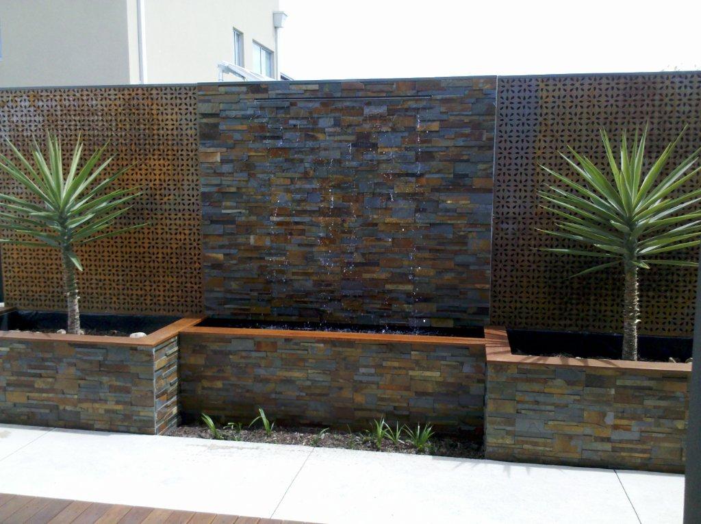 Add Stone Veneers To Your Next Water Feature Project Using Infinitistone Diymega Com Au - How To Build A Water Wall Feature